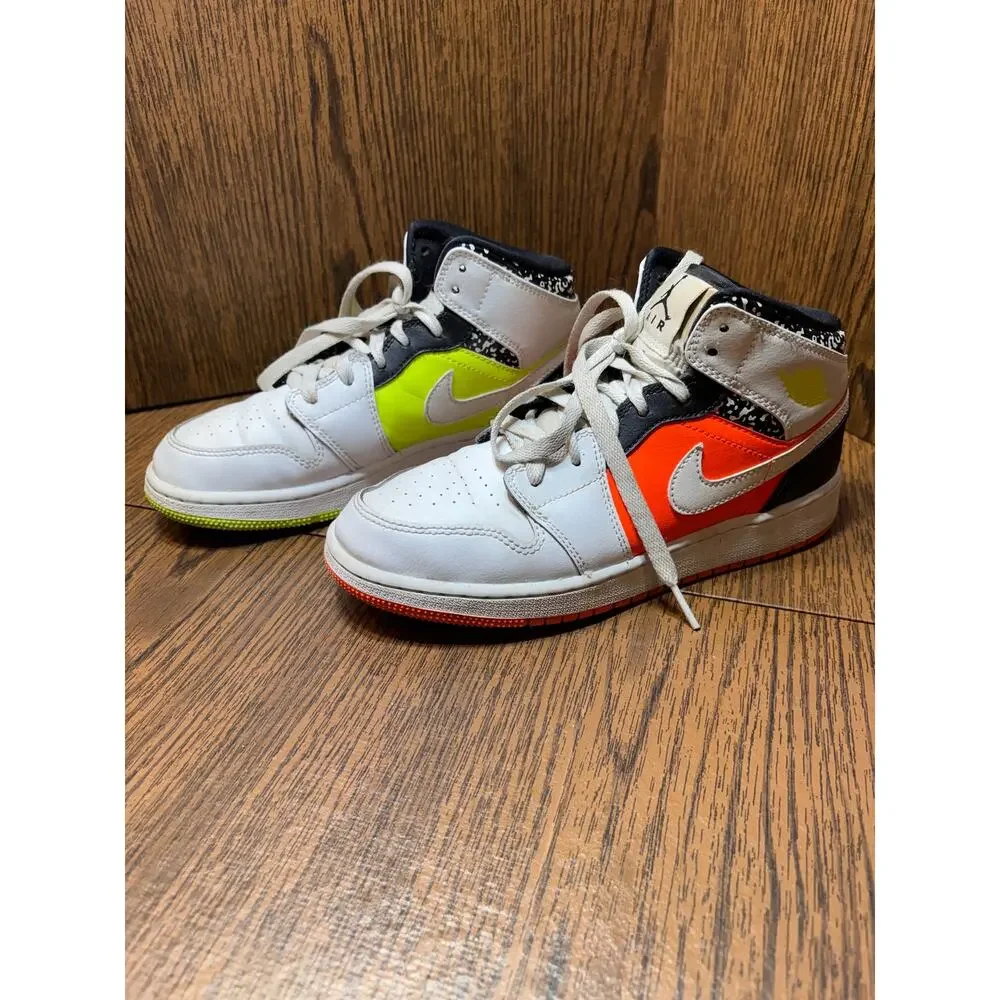 Nike Air Jordan 1 Mid GS Composition Notebook Volt and Orange Size 5Y - Picture 16 of 16